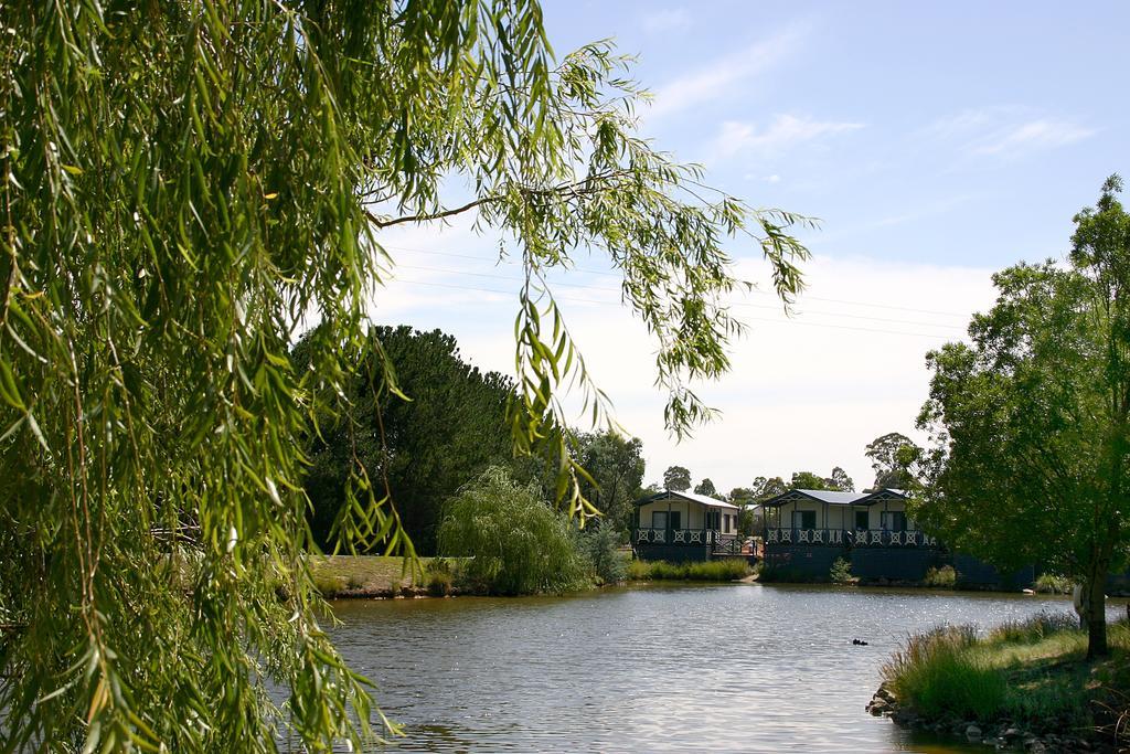 Capital Country Holiday Park Canberra Exterior foto